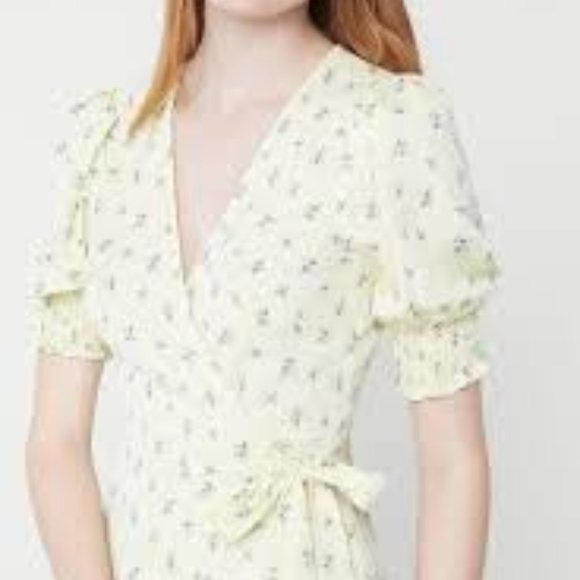 BCBGeneration Tops - BCBGeneration Ditsy Floral Printed Wrap Top